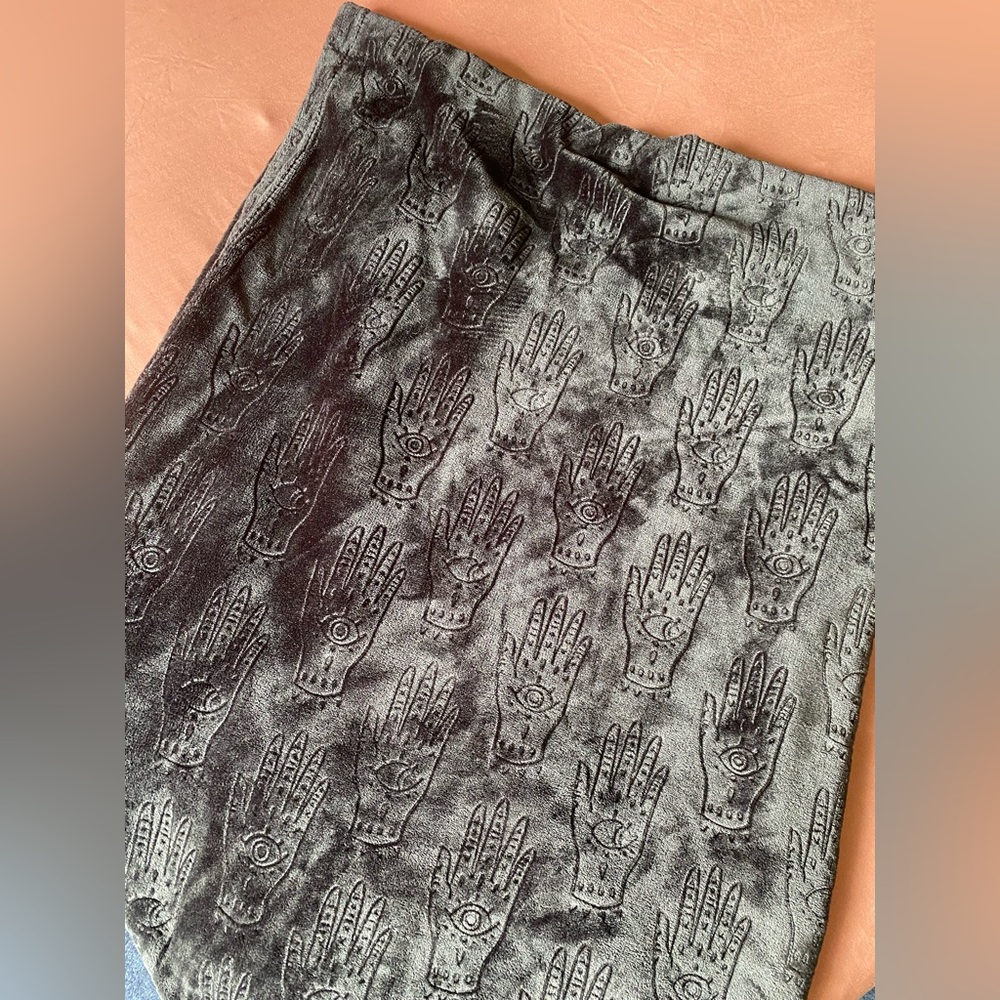Palmistry throw blanket